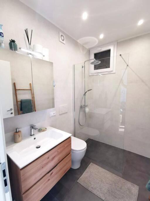 Beautiful Apartment In Σαν Ρέμο Εξωτερικό φωτογραφία